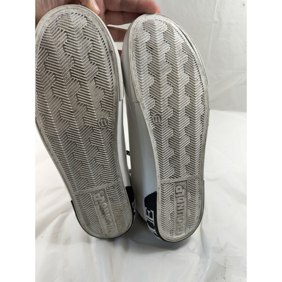 Disney Minnie Mouse Women's Sneakers By Ground Up Tennis Shoes White size 11 - Picture 5 of 16